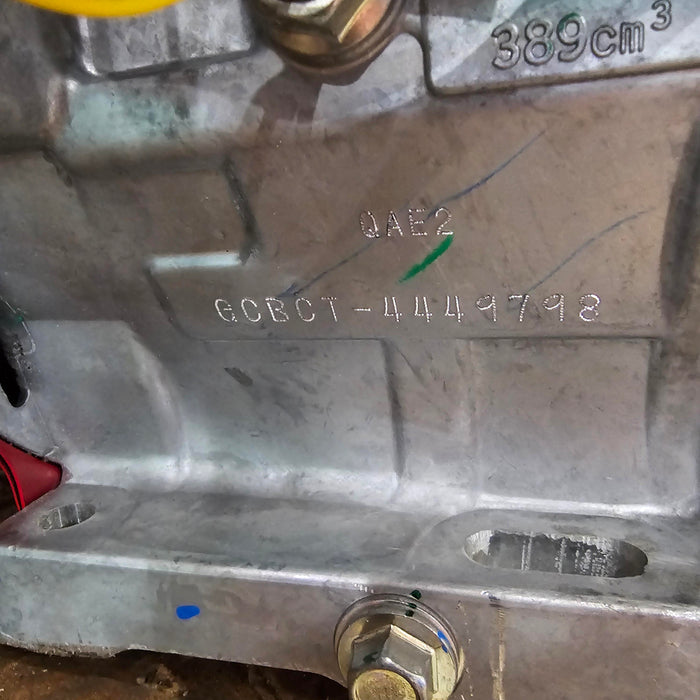 Honda GX390-QAE2 Engine 1" x 3-31/64" Shaft Horizontal Electric 11.7 HP (49 State, No California) SCRATCH N DENT