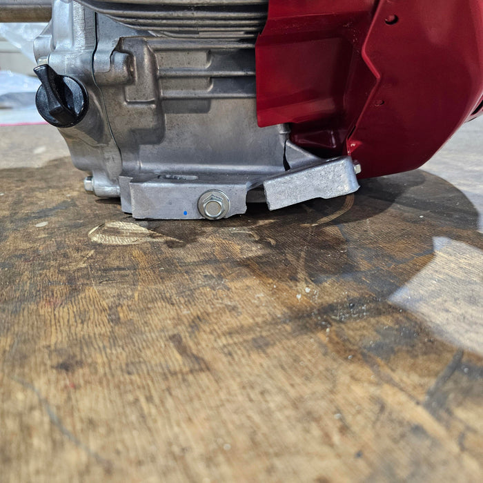 Honda GX390-QAE2 Engine 1" x 3-31/64" Shaft Horizontal Electric 11.7 HP (49 State, No California) SCRATCH N DENT