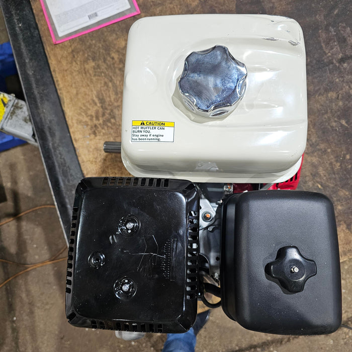 Honda GX390-QAE2 Engine 1" x 3-31/64" Shaft Horizontal Electric 11.7 HP (49 State, No California) SCRATCH N DENT
