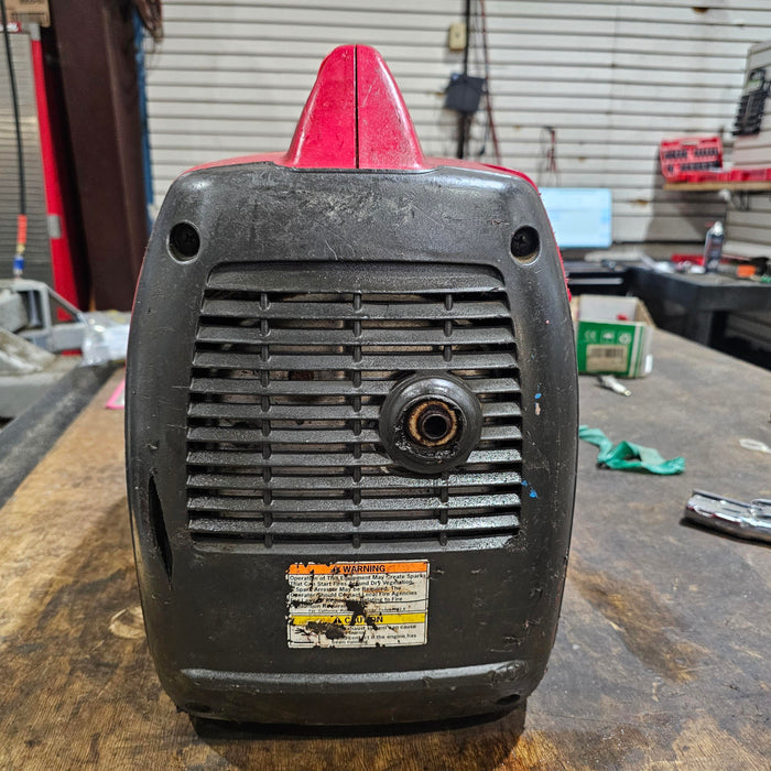 USED Honda EU2000i 2000-Watt Portable Inverter Generator Gas Powered 34561