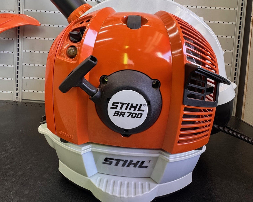 Stihl 4282-011-1638-US BR 700 Z Blower, Back Backpack Blower CLOSEOUT