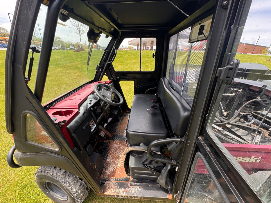 USED UTV Mule 4010 4x4 6133 - Red w/ SnowEx  V-Plow