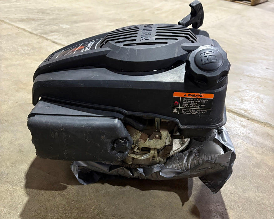 Kohler PA-XT173-0039 Engine 7/8" x 1.78" Vertical Recoil Start 4.5 HP SCRATCH N DENT