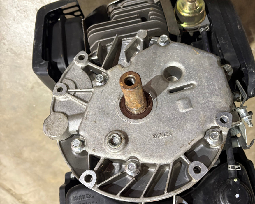 Kohler PA-XT173-0039 Engine 7/8" x 1.78" Vertical Recoil Start 4.5 HP SCRATCH N DENT